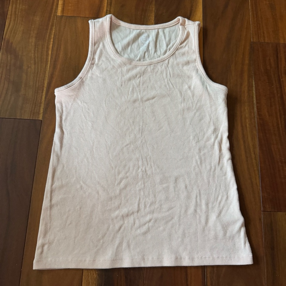 Girl’s Peach Colored Tank Top XL